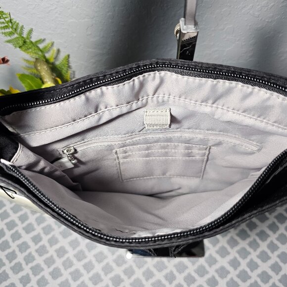 BAGGALLINI Black Leopard Print Snap It Crossbody Bag MM – NWT - Picture 12 of 14